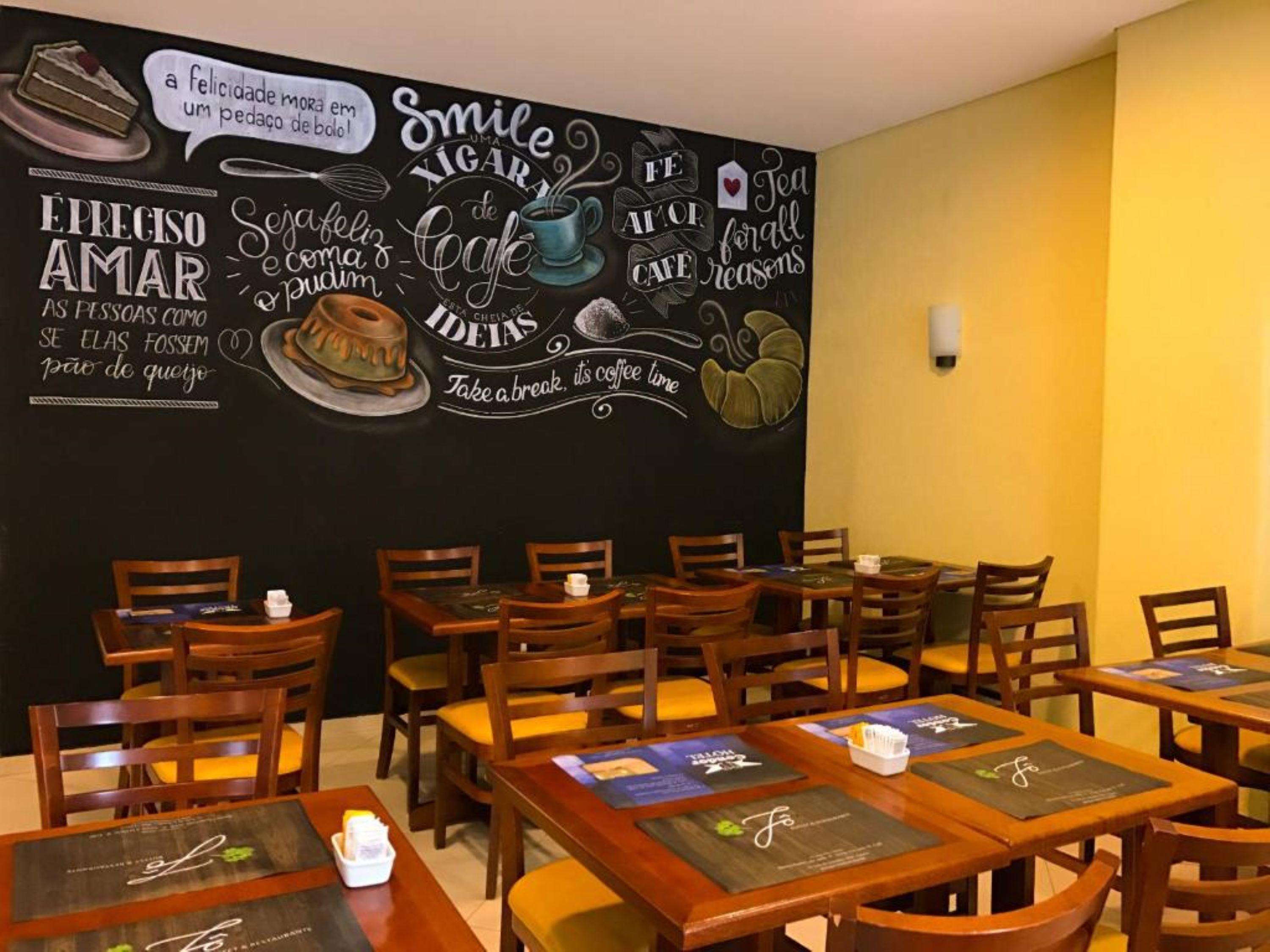 Rede Andrade Mercado Hotel Curitiba Bagian luar foto